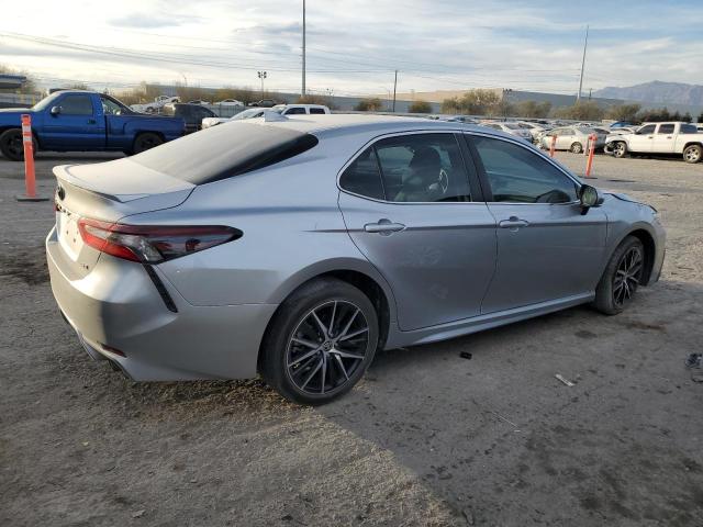 4T1G11AK2RU867368 - 2024 TOYOTA CAMRY SE NIGHT SHADE SILVER photo 3