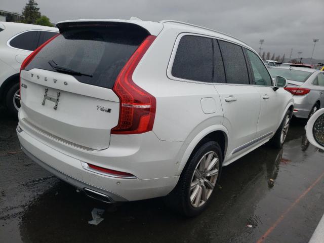 YV4A22PL1H1146324 - 2017 VOLVO XC90 T6 WHITE photo 3