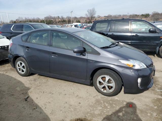 JTDKN3DU0F0466979 - 2015 TOYOTA PRIUS GRAY photo 4