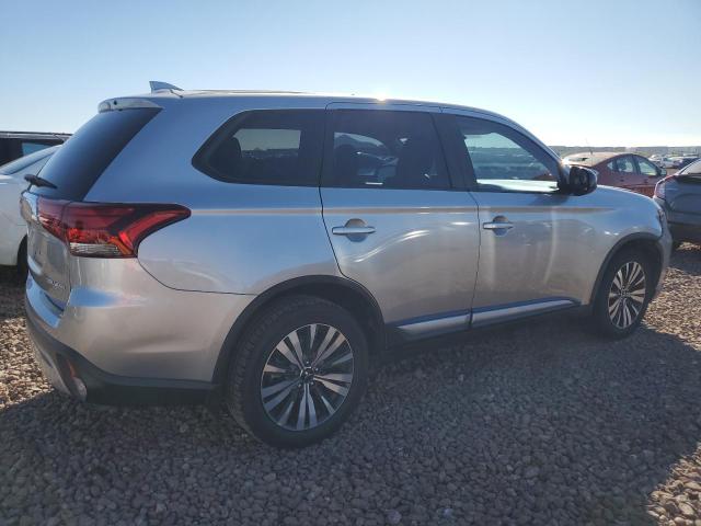 JA4AD2A3XKJ000513 - 2019 MITSUBISHI OUTLANDER ES SILVER photo 3