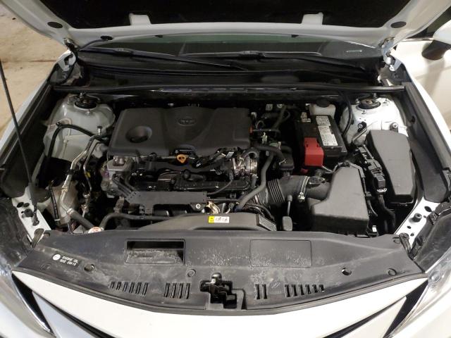 4T1F11AK6PU770585 - 2023 TOYOTA CAMRY XLE WHITE photo 11