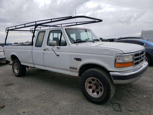 1FTHX26G4RKB99442 - 1994 FORD F250 WHITE photo 4