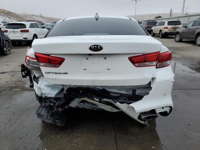 5XXGT4L32JG243540 - 2018 KIA OPTIMA LX WHITE photo 6