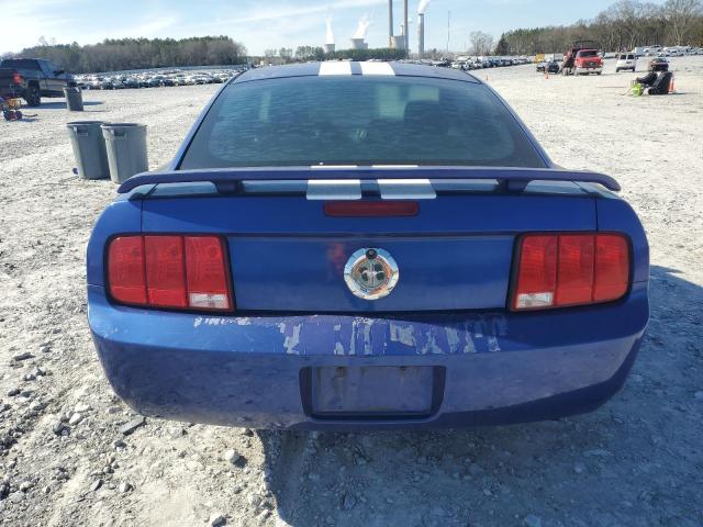 1ZVFT80N055218216 - 2005 FORD MUSTANG BLUE photo 6