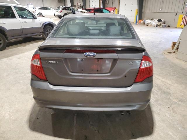 3FAHP0HA9BR132954 - 2011 FORD FUSION SE GRAY photo 6