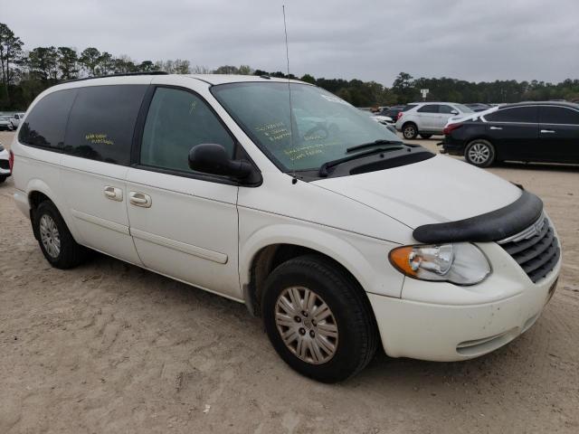 1A4GP44R66B753114 - 2006 CHRYSLER TOWN & COU LX WHITE photo 4