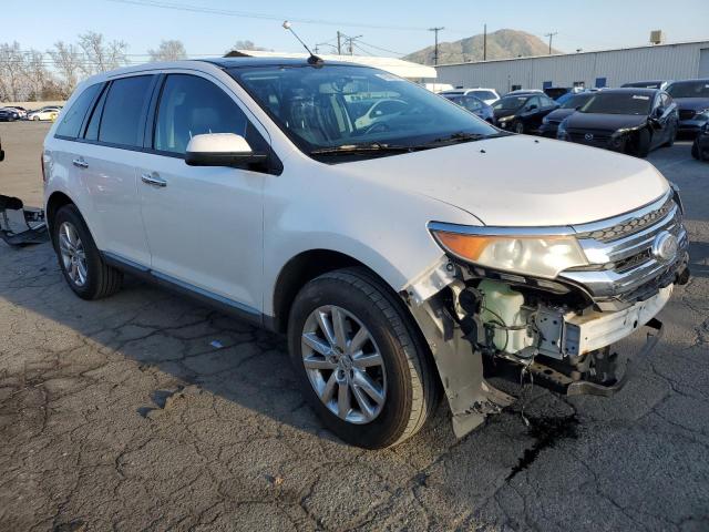 2FMDK3JC6BBB21523 - 2011 FORD EDGE SEL WHITE photo 4