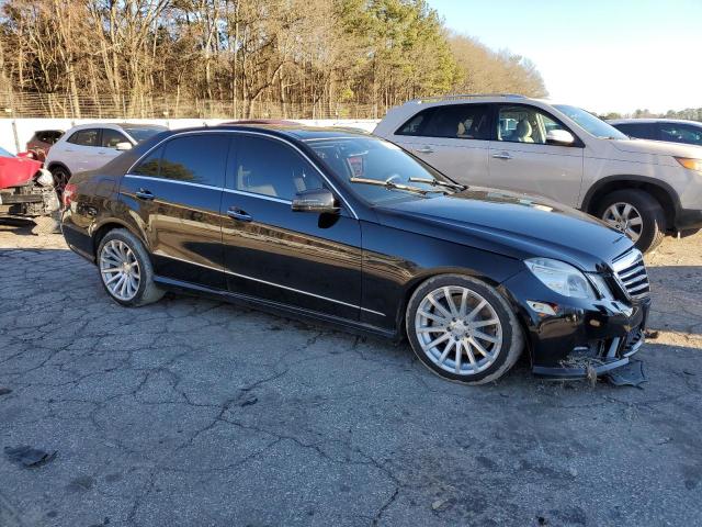 WDDHF7CB9AA034656 - 2010 MERCEDES-BENZ E 550 BLACK photo 4