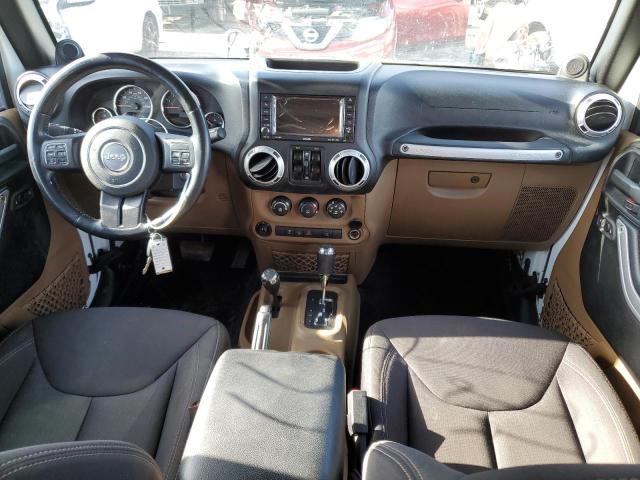 1C4BJWEG6EL138288 - 2014 JEEP WRANGLER U SAHARA WHITE photo 8