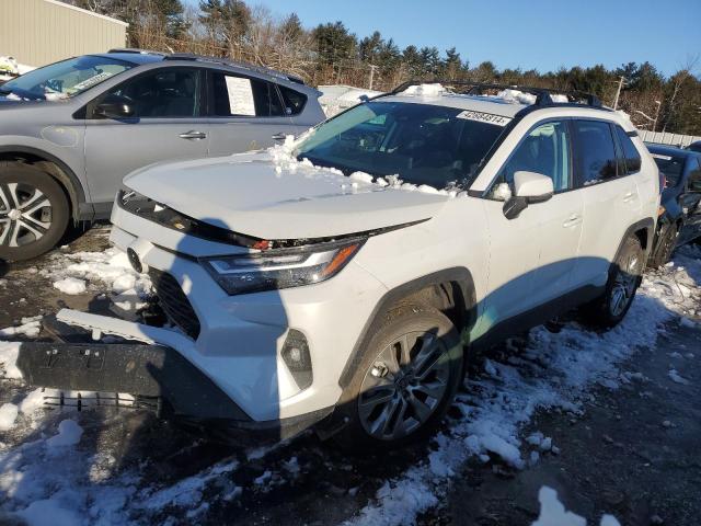 2T3A1RFV3RW416707 - 2024 TOYOTA RAV4 XLE PREMIUM WHITE photo 1