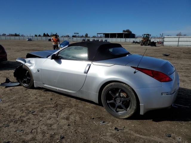 JN1AZ36A54T014754 - 2004 NISSAN 350Z ROADSTER SILVER photo 2