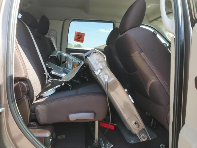 3C6UR5ML8JG110050 - 2018 RAM 2500 SLT ყავისფერი ფოტო 10