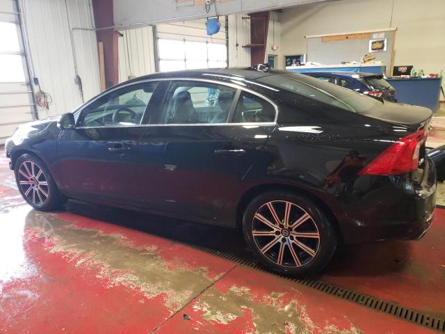 LYV402TK6HB131507 - 2017 VOLVO S60 PREMIER BLACK photo 2