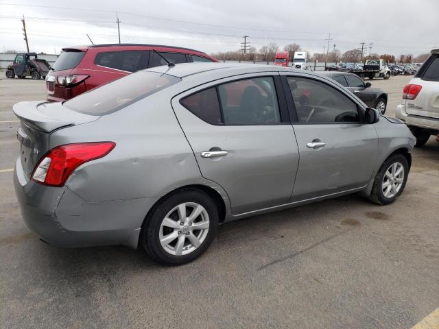 3N1CN7APXEL813703 - 2014 NISSAN VERSA S GRAY photo 3