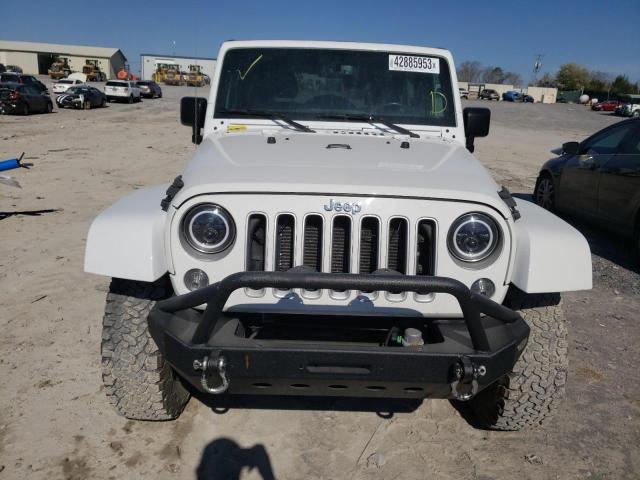 1C4AJWBG7GL250228 - 2016 JEEP WRANGLER SAHARA WHITE photo 5