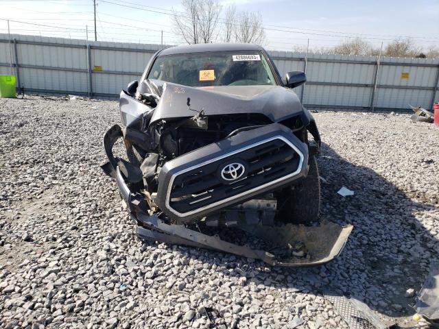5TFAZ5CN7HX031103 - 2017 TOYOTA TACOMA DOUBLE CAB 灰色 照片 5