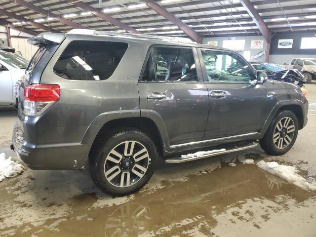 JTEBU5JR2A5019950 - 2010 TOYOTA 4RUNNER SR5 GRAY photo 3