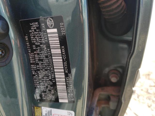 4T1BE32K55U037924 - 2005 TOYOTA CAMRY LE GREEN photo 12