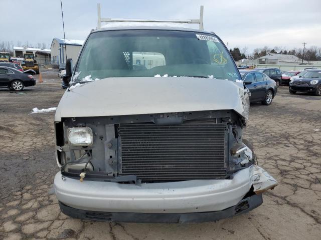 1GCFG15W611190648 - 2001 CHEVROLET EXPRESS G1 GRAY photo 5