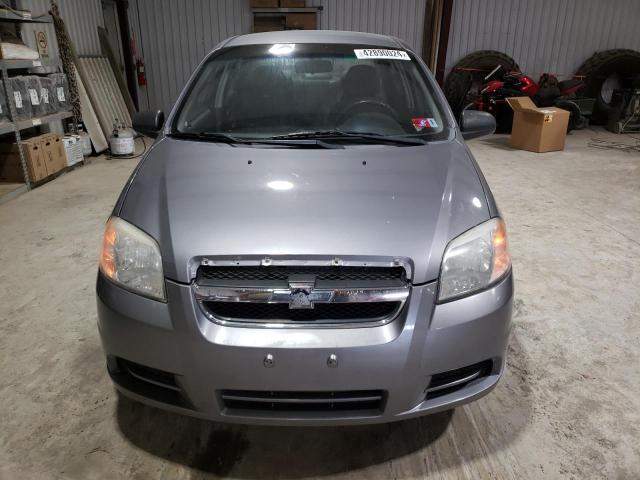 KL1TD5DE3AB125463 - 2010 CHEVROLET AVEO LS ნაცრისფერი ფოტო 5