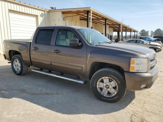 2GCEK13M571536798 - 2007 CHEVROLET SILVERADO K1500 CREW CAB BROWN photo 4