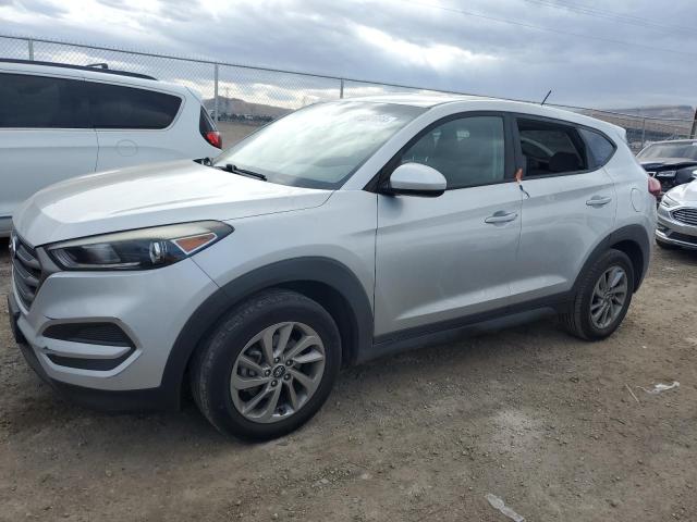 KM8J23A4XGU192303 - 2016 HYUNDAI TUCSON SE SILVER photo 1