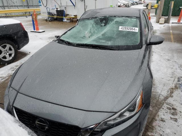 1N4BL4DV4NN343715 - 2022 NISSAN ALTIMA SV GRAY photo 5