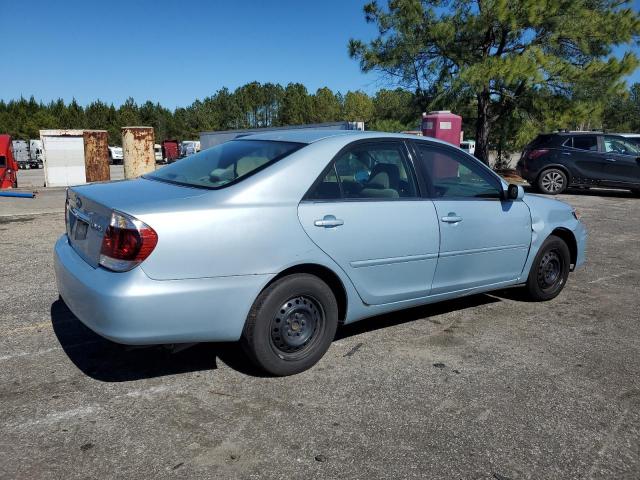 4T1BE32K25U575142 - 2005 TOYOTA CAMRY LE BLUE photo 3