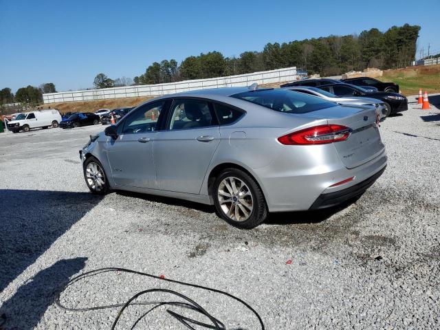 3FA6P0LU5KR165068 - 2019 FORD FUSION SE SILVER photo 2