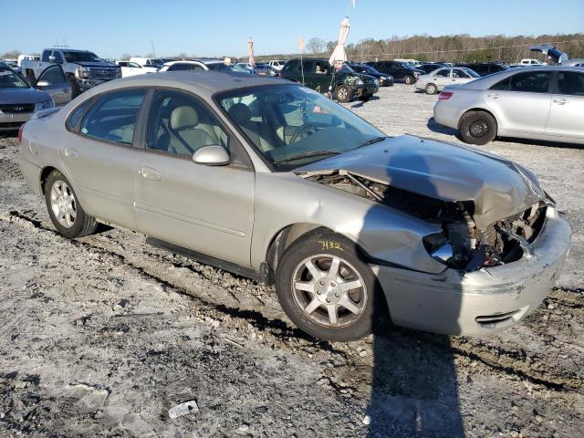 1FAFP56U36A153882 - 2006 FORD TAURUS SEL SILVER photo 4