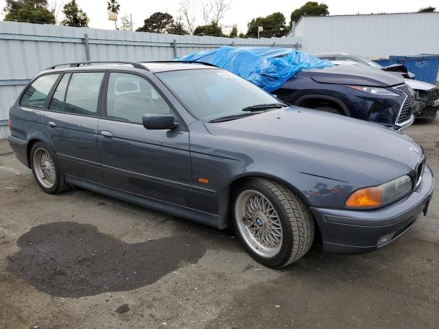 WBADP6346XBV62060 - 1999 BMW 528 IT AUTOMATIC BLUE photo 4