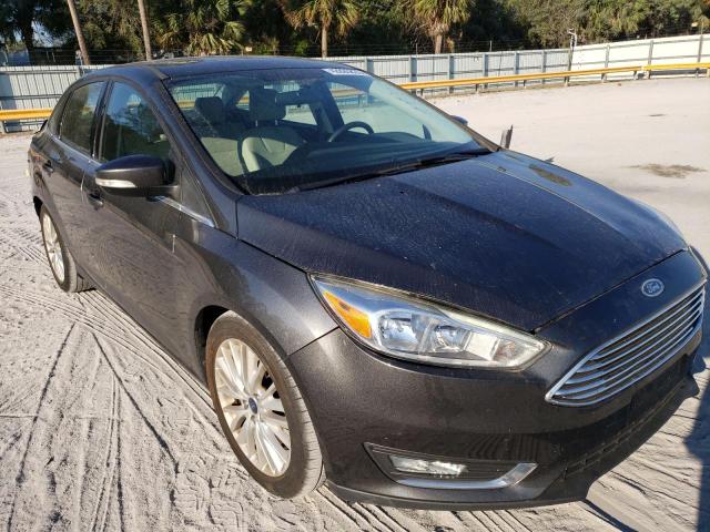 1FADP3J2XJL314291 - 2018 FORD FOCUS TITANIUM GRAY photo 4