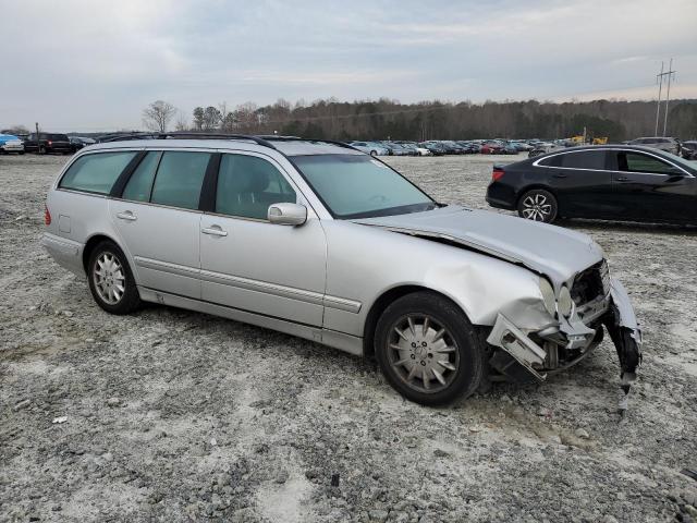 WDBJH65J8YB043310 - 2000 MERCEDES-BENZ E 320 SILVER photo 4