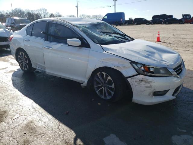 1HGCR2F56FA004074 - 2015 HONDA ACCORD SPORT WHITE photo 4