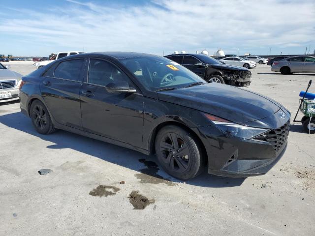 5NPLM4AG8MH031347 - 2021 HYUNDAI ELANTRA SEL BLACK photo 4