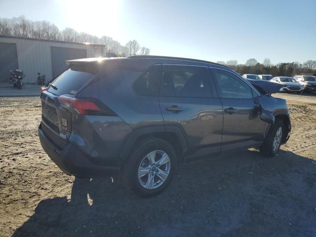 2T3W1RFV7MC105037 - 2021 TOYOTA RAV4 XLE GRAY photo 3