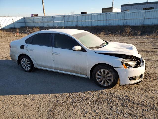 1VWAP7A31DC016758 - 2013 VOLKSWAGEN PASSAT S WHITE photo 4