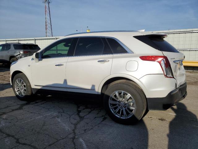 1GYKNBRS6HZ295276 - 2017 CADILLAC XT5 LUXURY WHITE photo 2