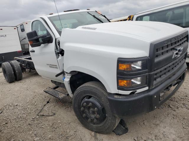 1HTKHPVK5NH123194 - 2022 CHEVROLET SILVERADO WHITE photo 4