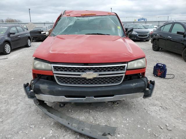 1GCHK24U65E287831 - 2005 CHEVROLET 2500 K2500 HEAVY DUTY RED photo 5