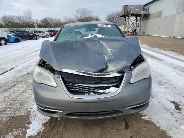 1C3CCBAB3DN696690 - 2013 CHRYSLER 200 LX GRAY photo 5