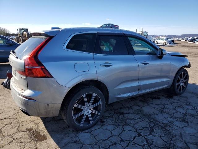 YV4102RL6J1028892 - 2018 VOLVO XC60 T5 INSCRIPTION SILVER photo 3