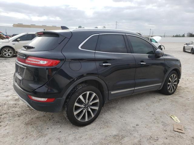 5LMCJ3C92KUL26862 - 2019 LINCOLN MKC RESERVE შავი ფოტო 3
