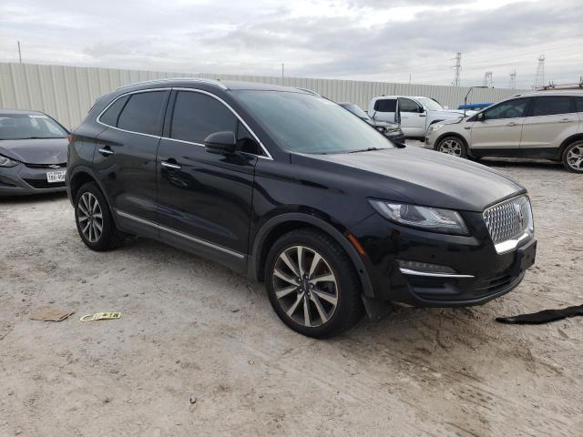 5LMCJ3C92KUL26862 - 2019 LINCOLN MKC RESERVE შავი ფოტო 4