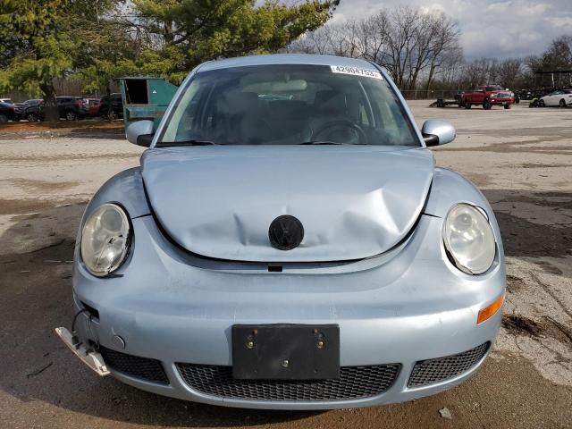 3VWPW3AG9AM014727 - 2010 VOLKSWAGEN NEW BEETLE BLUE photo 5