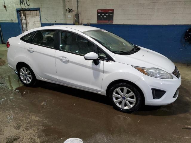 3FADP4BJ4CM125925 - 2012 FORD FIESTA SE WHITE photo 4