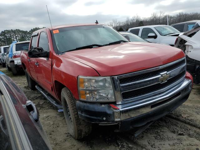 3GCPKSE36BG143766 - 2011 CHEVROLET SILVER1500 K1500 LT RED photo 4