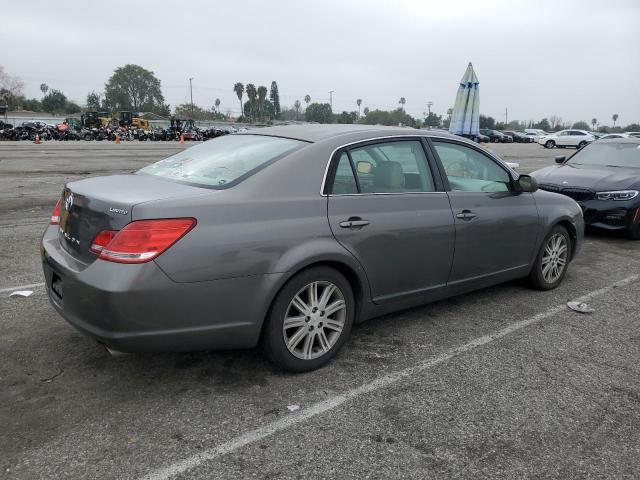 4T1BK36B26U092738 - 2006 TOYOTA AVALON XL GRAY photo 3