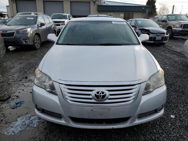 4T1BK36B38U264598 - 2008 TOYOTA AVALON XL SILVER photo 5