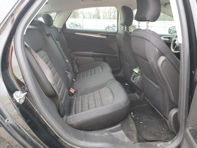 3FA6P0H79GR300143 - 2016 FORD FUSION SE BLACK photo 10